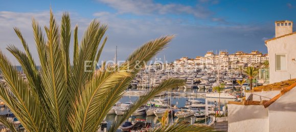 4 bedrooms Penthouse in Marbella, Spain No. 46446 23