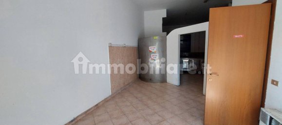 Propiedad comercial de 1 habitación en Lissone, Italy No. 282343 14