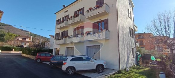 4 rooms Apartment in Sigillo, Italy No. 2467 38