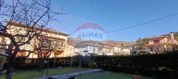 4 rooms Apartment in Sigillo, Italy No. 2467 35