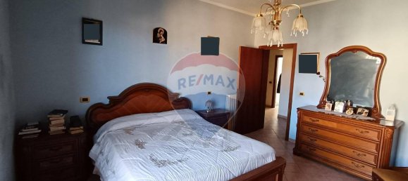 4 rooms Apartment in Sigillo, Italy No. 2467 27