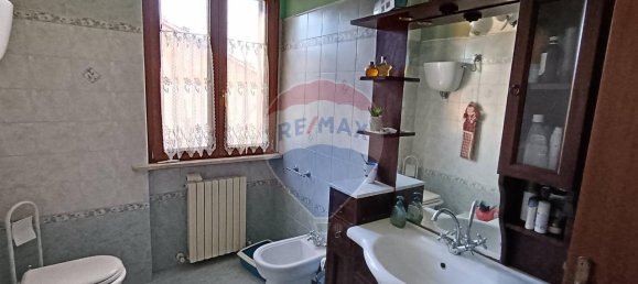 4 rooms Apartment in Sigillo, Italy No. 2467 29