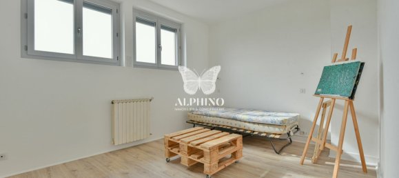 Casa de 5 dormitorios en Saint-Victurnien, France No. 185249 14