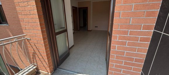 3 rooms Apartment in Meda, Italy No. 261514 8