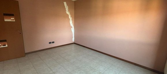3 rooms Apartment in Meda, Italy No. 261514 12