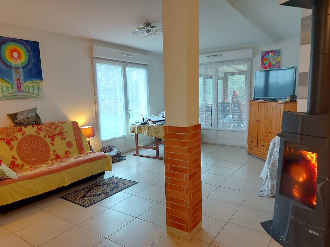 3 chambres Maison à Saint-Jean-les-Deux-Jumeaux, France No. 331778