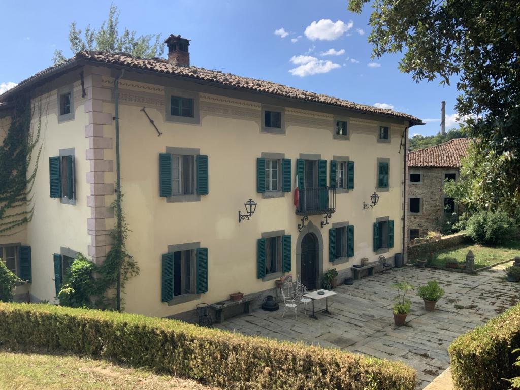 7 bedrooms Villa in Pieve Fosciana, Italy No. 141933