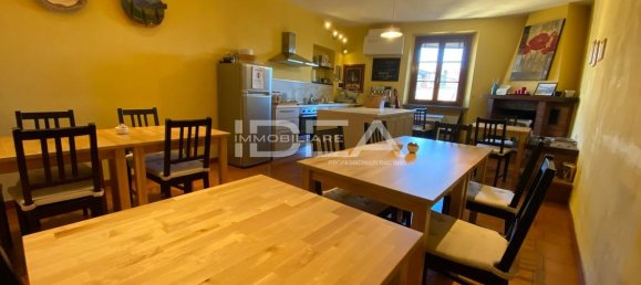 4-Zimmer Wohnung in Lucca, Italy, Nr. 24493 9