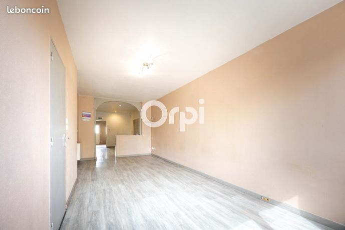 2 bedrooms House in Lens, France No. 314284