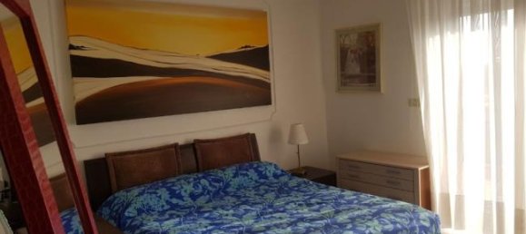 5 rooms Apartment in Barletta, Italy No. 252655 4