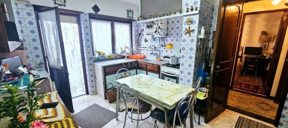 5 Schlafzimmer Haus in Amadora, Portugal, Nr. 127714 7