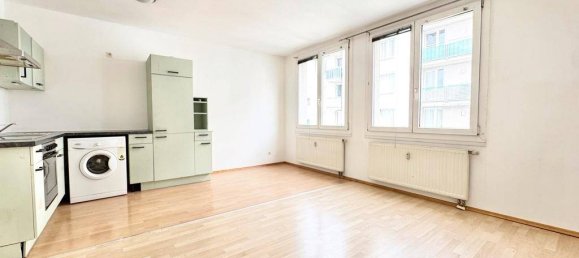 Studio in Vienna, Austria No. 174819 3