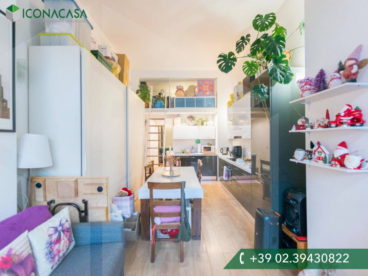 2-salle Appartement à Milan, Italy No. 241491