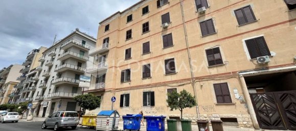 3 chambres Appartement à Bari, Italy No. 321909 30