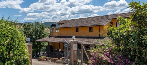 Villa de 8 habitaciónes en Nerola, Italy No. 270345 2