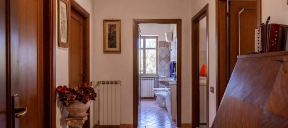 Villa de 8 habitaciónes en Nerola, Italy No. 270345 14