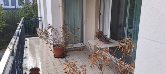 Квартира с 2 спальнями в Исси-ле-Мулино, Франция № 126439 5