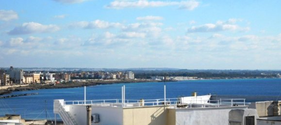 5 rooms Building in Gallipoli, Italy No. 93233 22