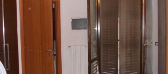 Apartamento de 3 divisões em Bollate, Italy N.º 59937 36