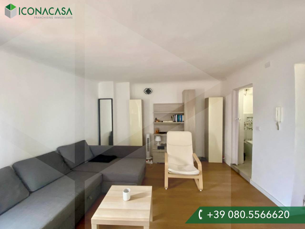 2 rooms Apartment in Bari, Italy No. 231247