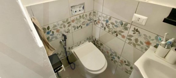 2 rooms Apartment in Bari, Italy No. 231247 5