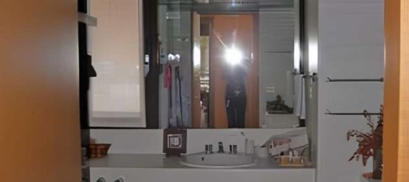 3-salle Appartement à Basiglio, Italy No. 3719 7