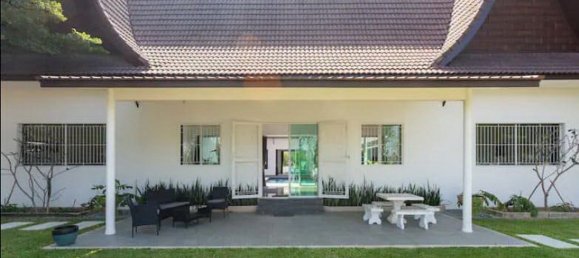 6 bedrooms Villa in Pattaya, Thailand No. 5839 8