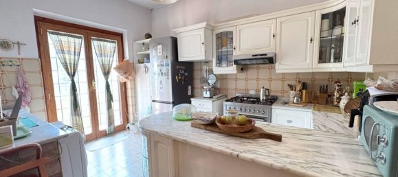 Villa de 8 divisões em Mentana, Italy N.º 67898 11