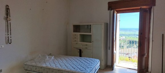 2 rooms Apartment in Rocca Imperiale, Italy No. 259810 5