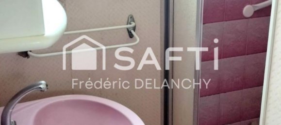 2 bedrooms House in Tergnier, France No. 262394 7