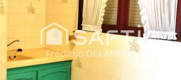 2 bedrooms House in Tergnier, France No. 262394 6