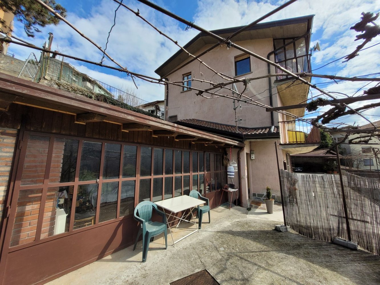 5-Zimmer Haus in Gorno, Italy, Nr. 3978