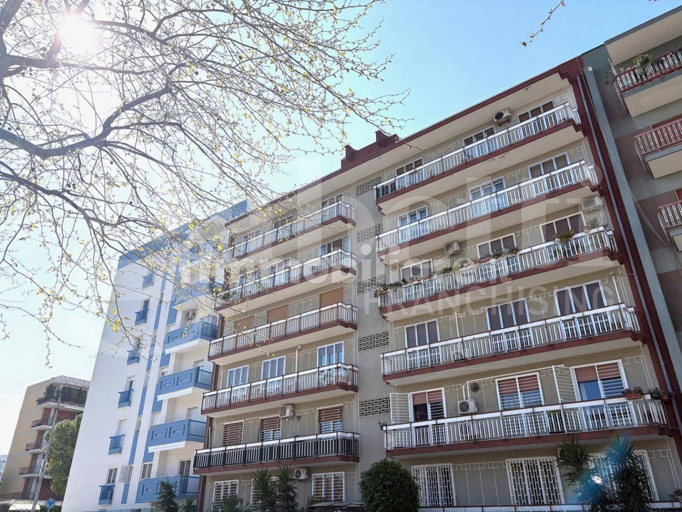 3 Schlafzimmer Wohnung in Bari, Italy, Nr. 396544