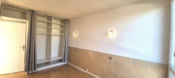 2 bedrooms Apartment in Livry-Gargan, France No. 328050 5