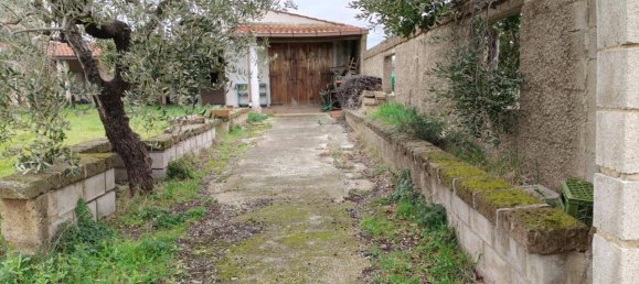 Квартира с 5 комнатами в Ортона, Италия № 169365 9