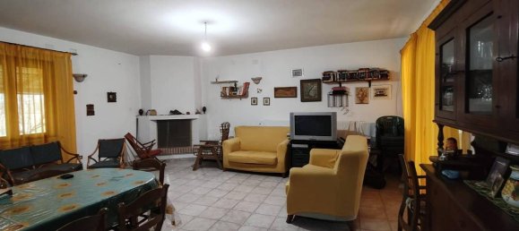 Квартира с 5 комнатами в Ортона, Италия № 169365 19