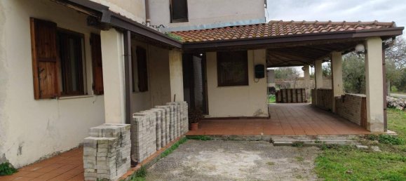 Квартира с 5 комнатами в Ортона, Италия № 169365 6