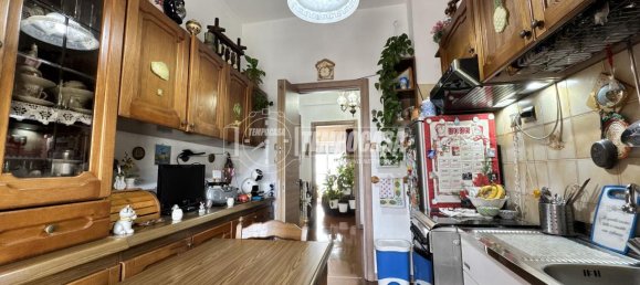 6 rooms Apartment in Genoa, Italy No. 41215 6