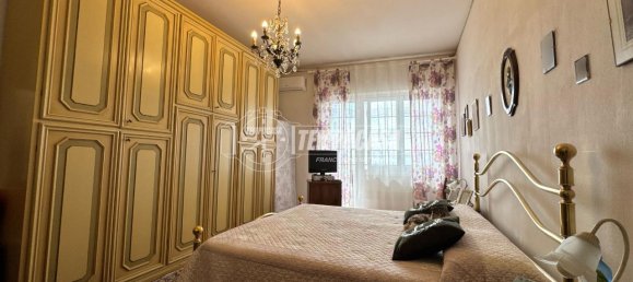 6 rooms Apartment in Genoa, Italy No. 41215 24