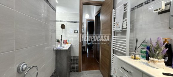 6 rooms Apartment in Genoa, Italy No. 41215 43