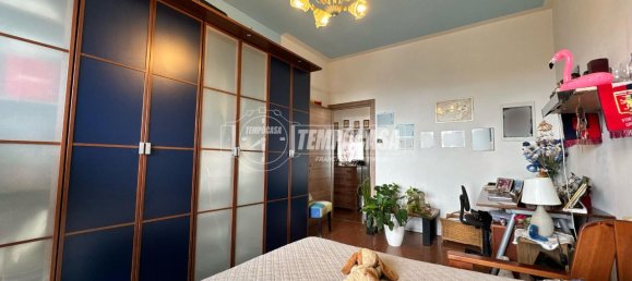 6 rooms Apartment in Genoa, Italy No. 41215 19