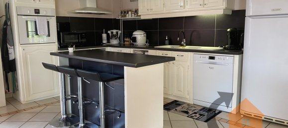 3 bedrooms House in Champrond-en-Gatine, France No. 212822 3