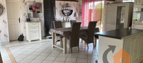 3 bedrooms House in Champrond-en-Gatine, France No. 212822 4