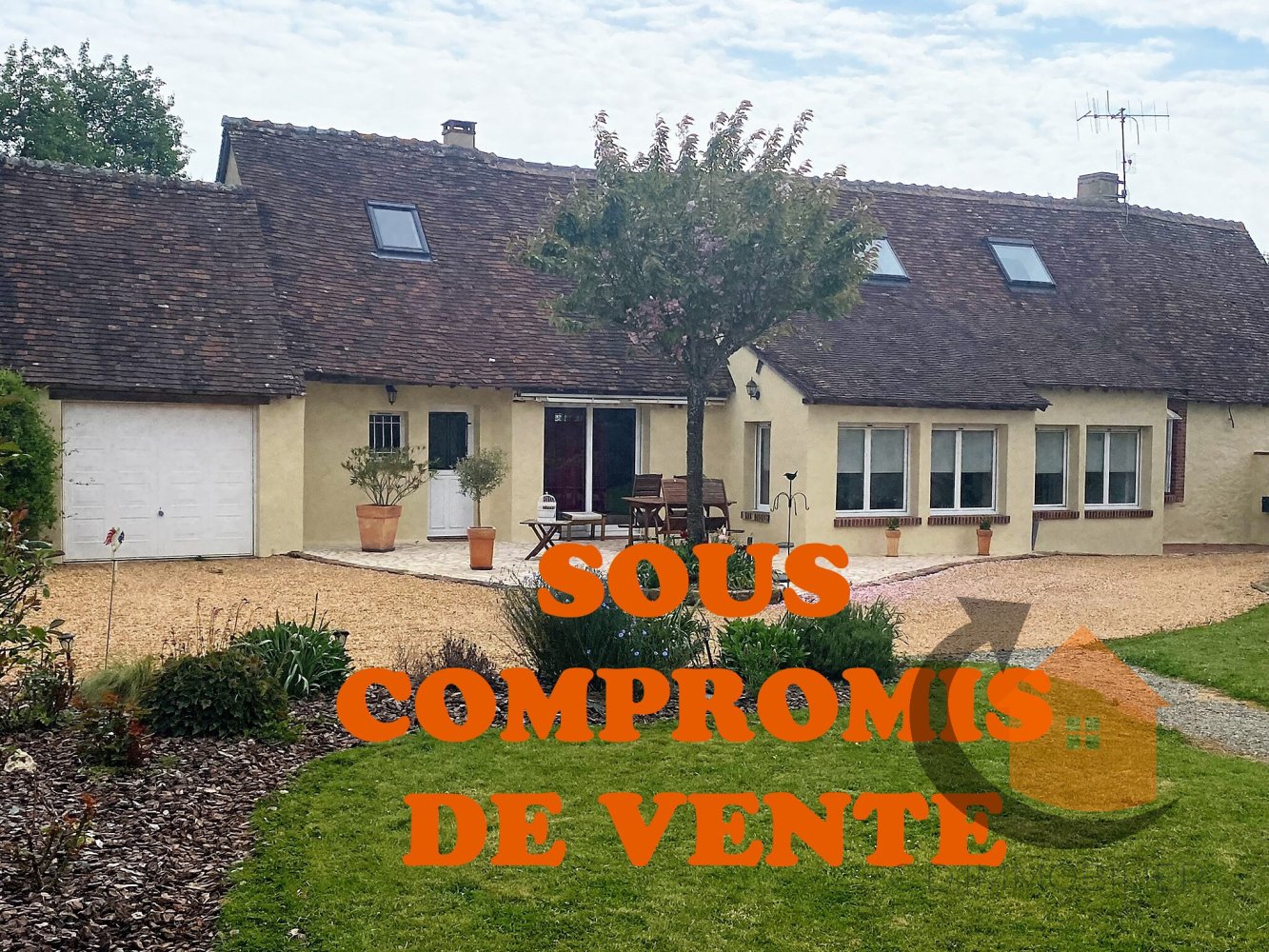 3 bedrooms House in Champrond-en-Gatine, France No. 212822