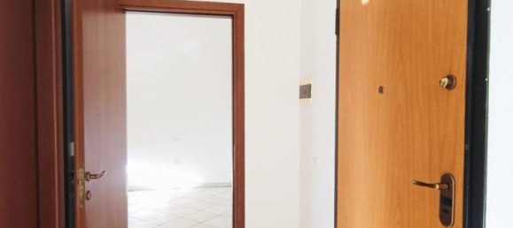 1 bedroom Apartment in Forlì, Italy No. 333773 4