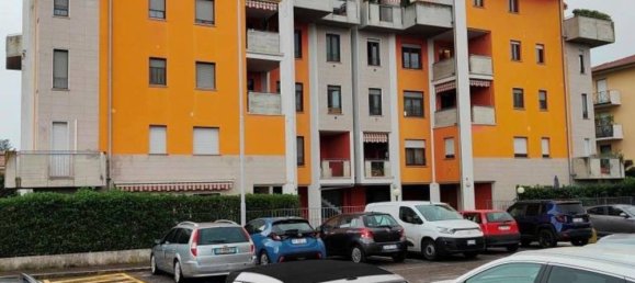 2 غرف نوم شقة في Dalmine, Italy رقم 299755 2