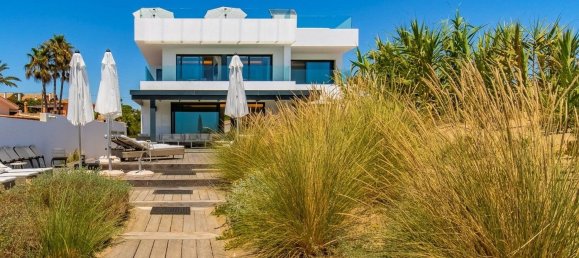 6 bedrooms House in Marbella, Spain No. 93742 14