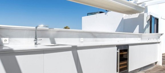 6 bedrooms House in Marbella, Spain No. 93742 21