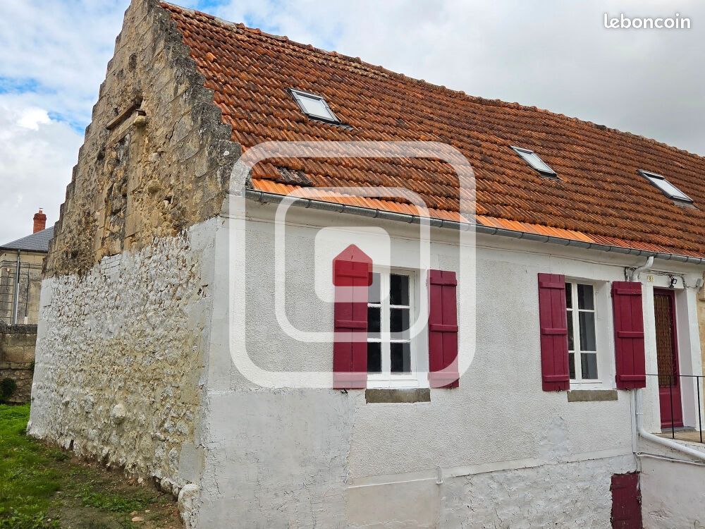 Casa de 3 dormitorios en Braine, France No. 278253