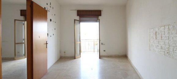 1 bedroom Apartment in Brindisi, Italy No. 139752 4